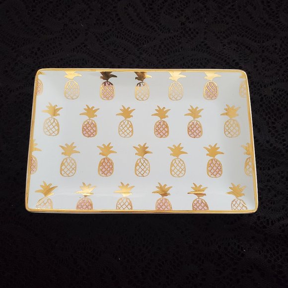 NWOT Slant Collections pineapple print trinket tray - Picture 1 of 5